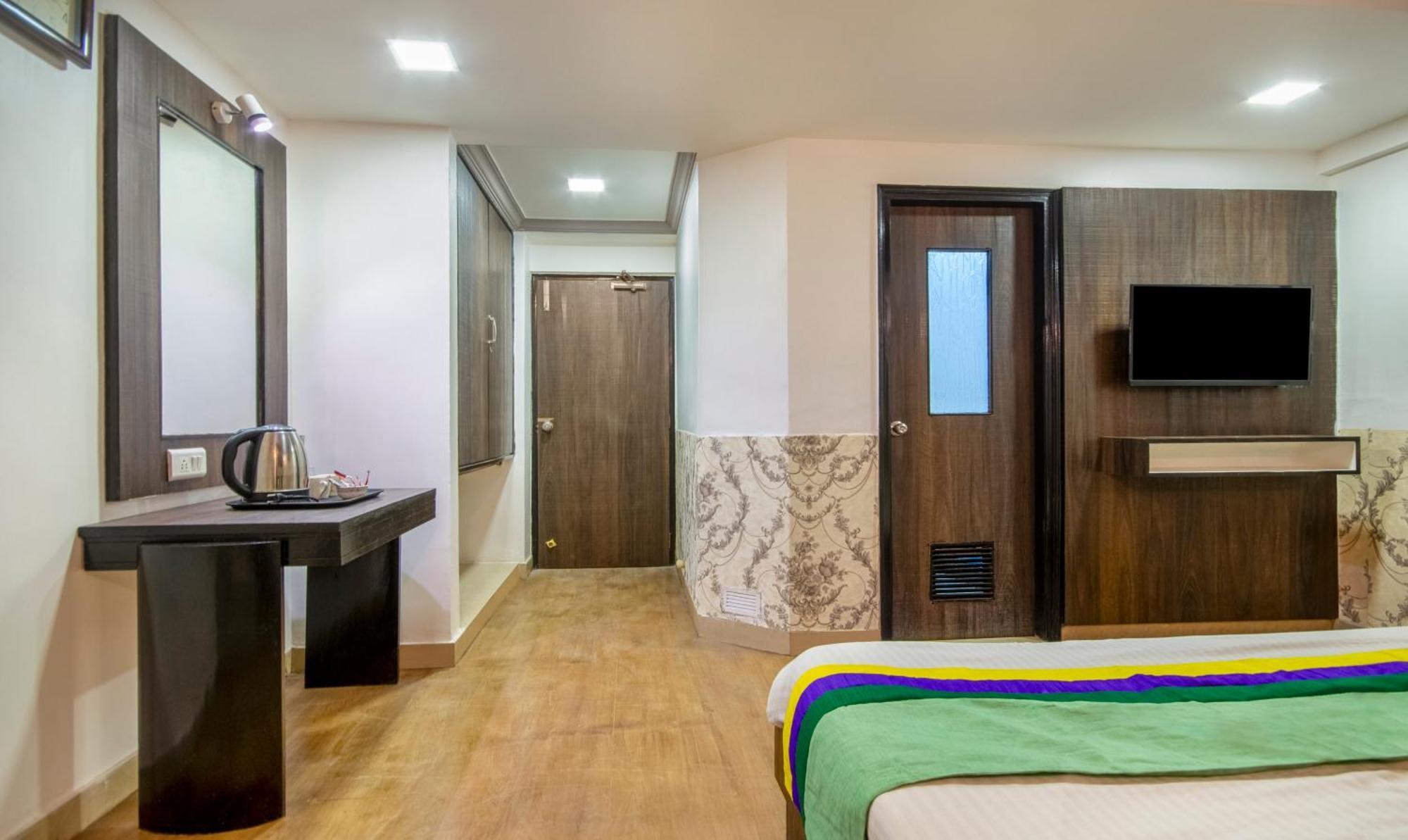 Itsy Hotels Shree Krishna Palace Αχμπανταμπάντ Εξωτερικό φωτογραφία