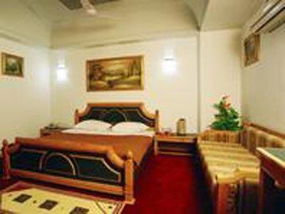 Itsy Hotels Shree Krishna Palace Αχμπανταμπάντ Εξωτερικό φωτογραφία
